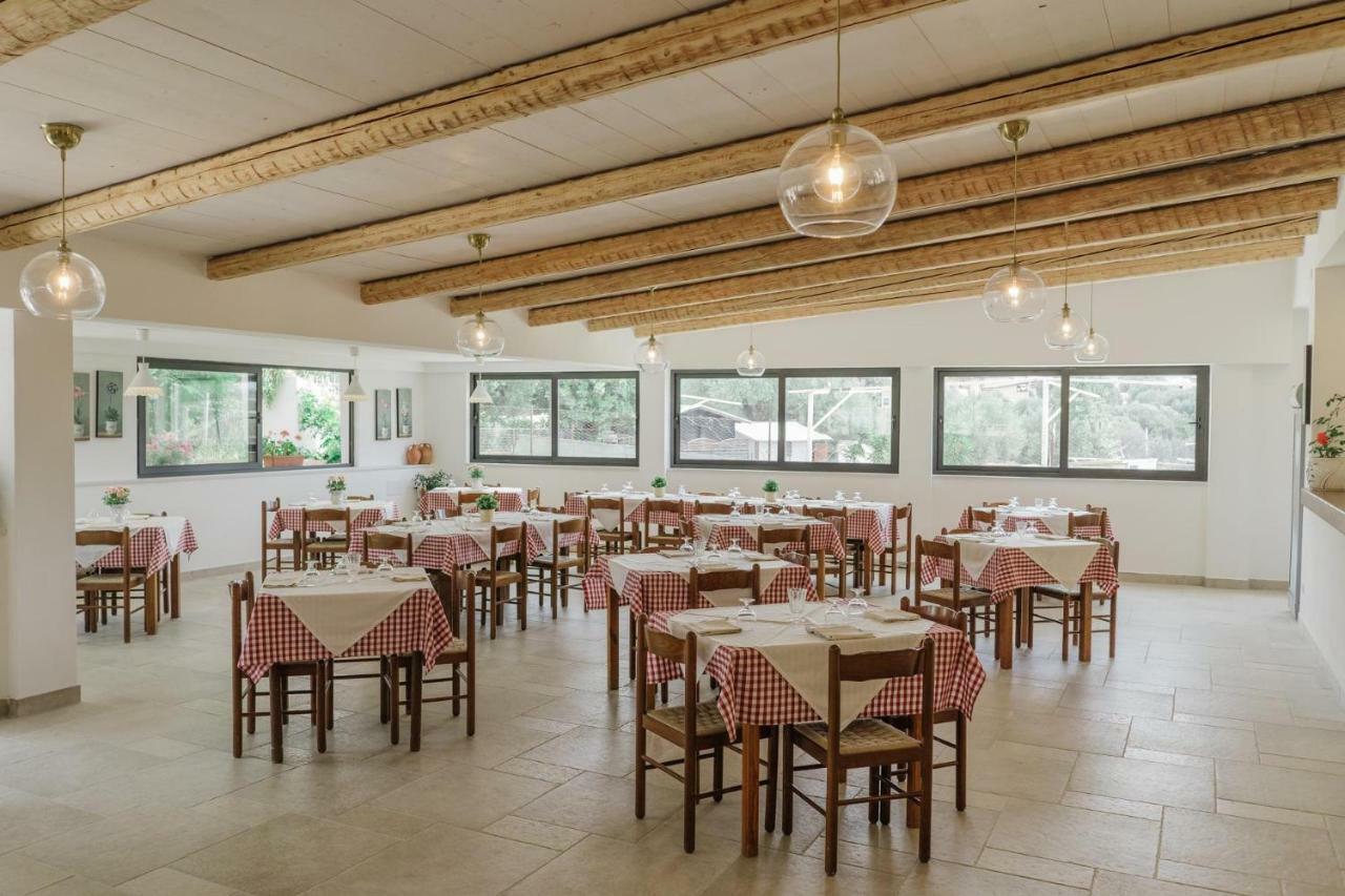 Hotel Santa Rosalia Marina di Camerota Eksteriør bilde